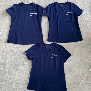 Figs Women’s Catarina One-Pocket Scrub Top with Embroidery, 3 Tops Size Sm